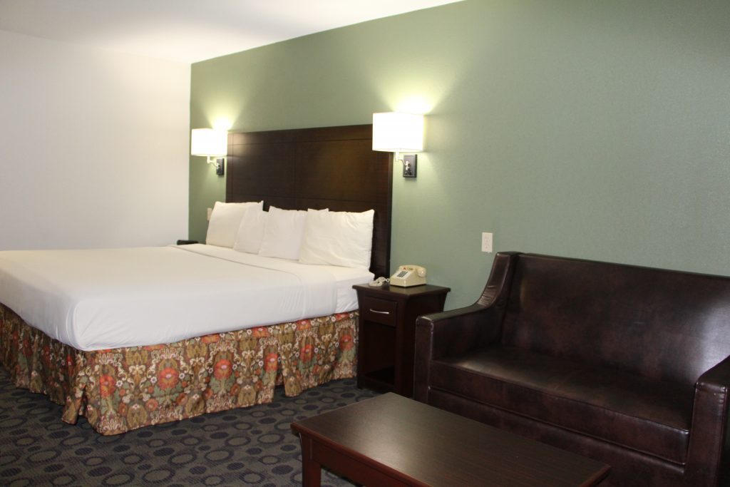 Real rooms. Real welcome.